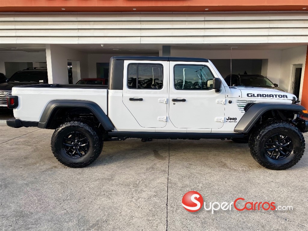 2020 Jeep Gladiator Sport — foto 12 / 12