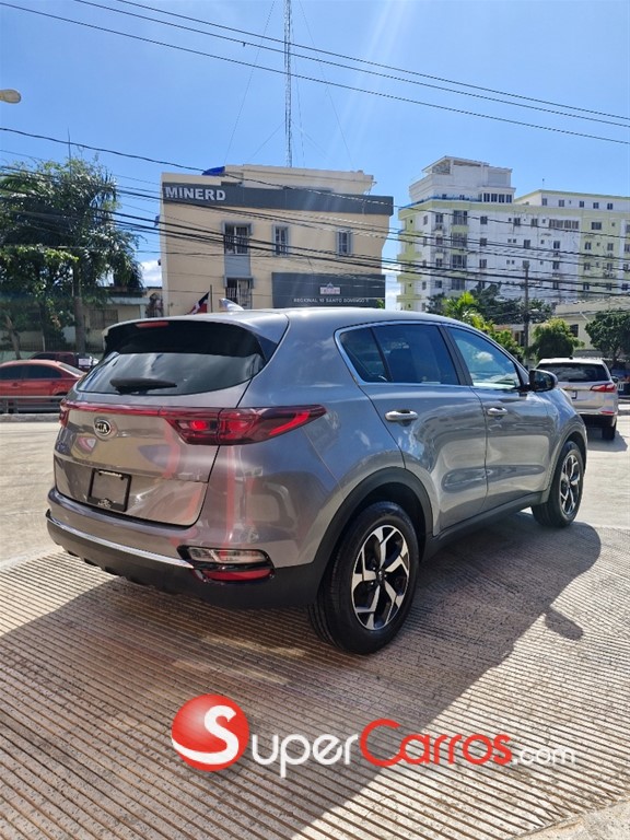 2021 Kia Sportage LX — foto 9 / 11