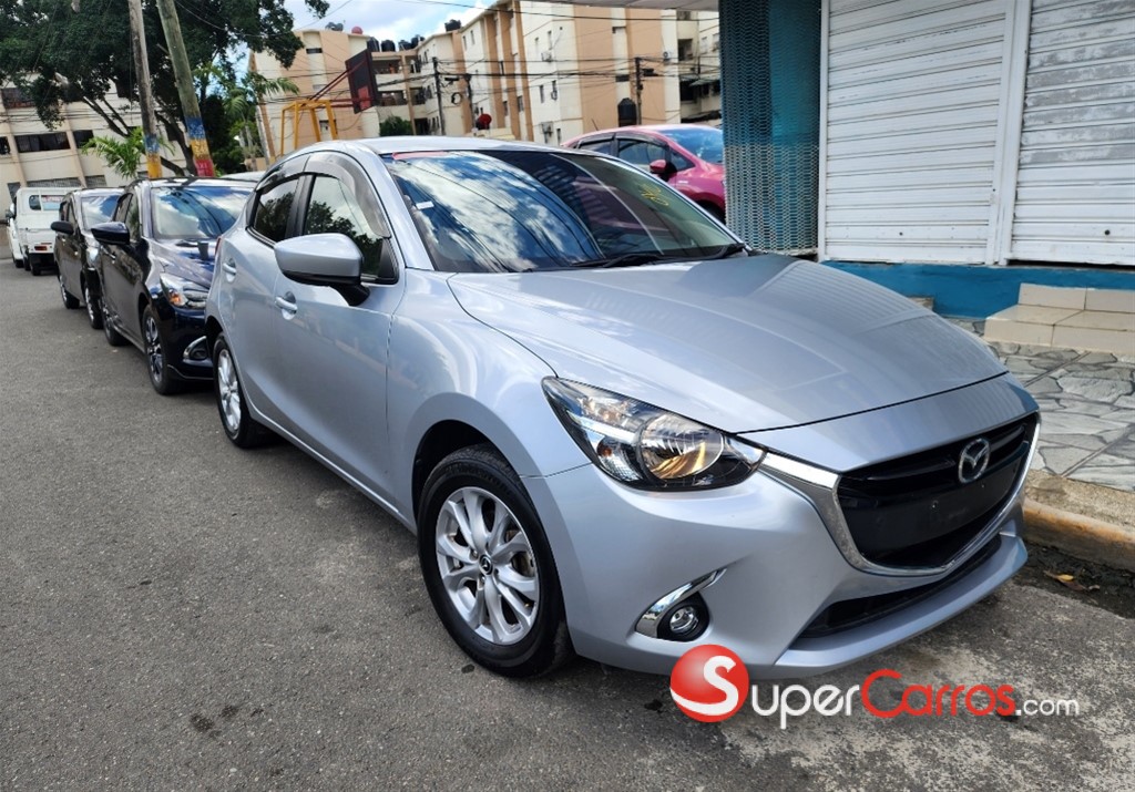 2020 Mazda Demio — foto 2 / 11