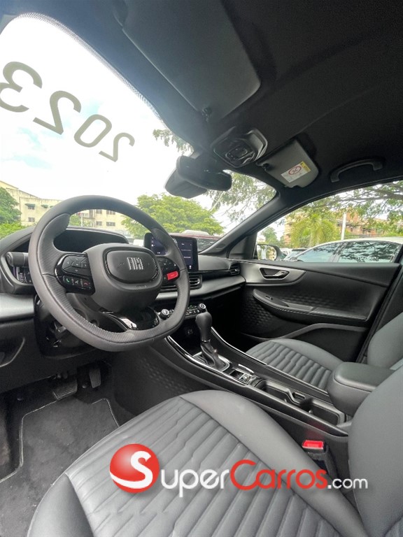 2023 Fiat Fastback Limited 270 — foto 5 / 12