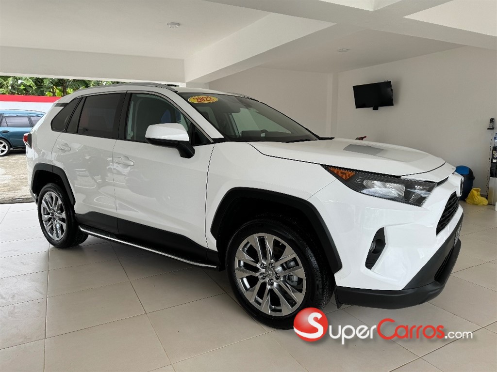 2022 Toyota RAV4 LE — foto 3 / 9