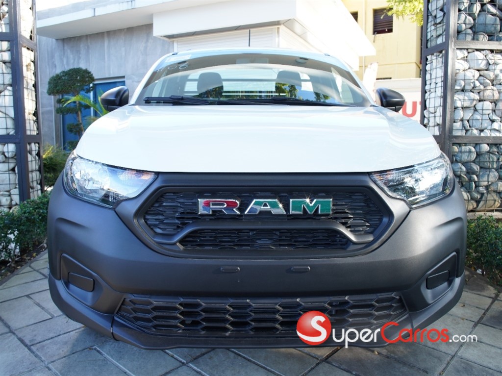 2023 Ram 700 SLT — foto 2 / 10