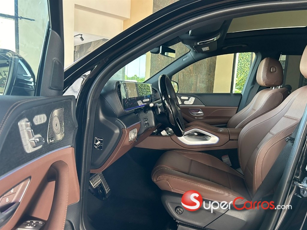 2025 Mercedes-Benz Clase GLS 450 AMG PLUS 4MATIC — foto 4 / 5