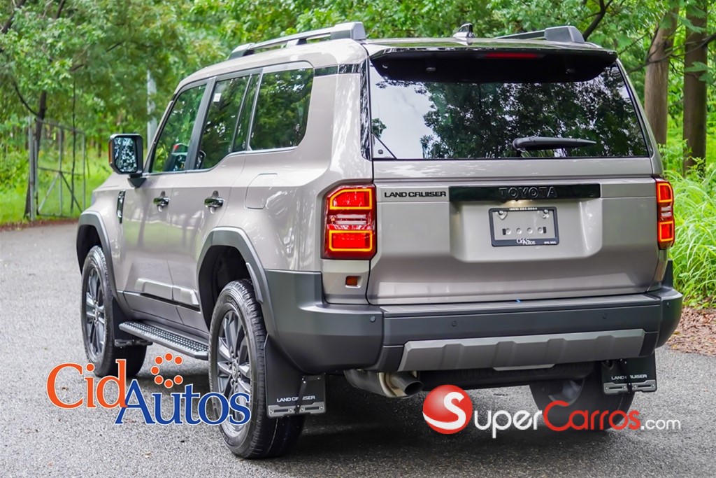 2027 Toyota Land Cruiser Prado Adventure — foto 4 / 12