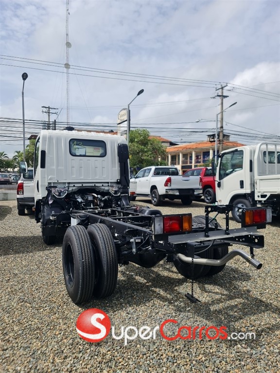 2024 Isuzu NQR 12 Pies — foto 3 / 6