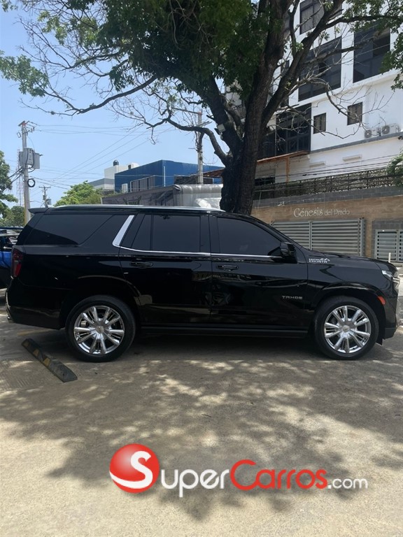 2021 Chevrolet Tahoe Highcountry — foto 2 / 7