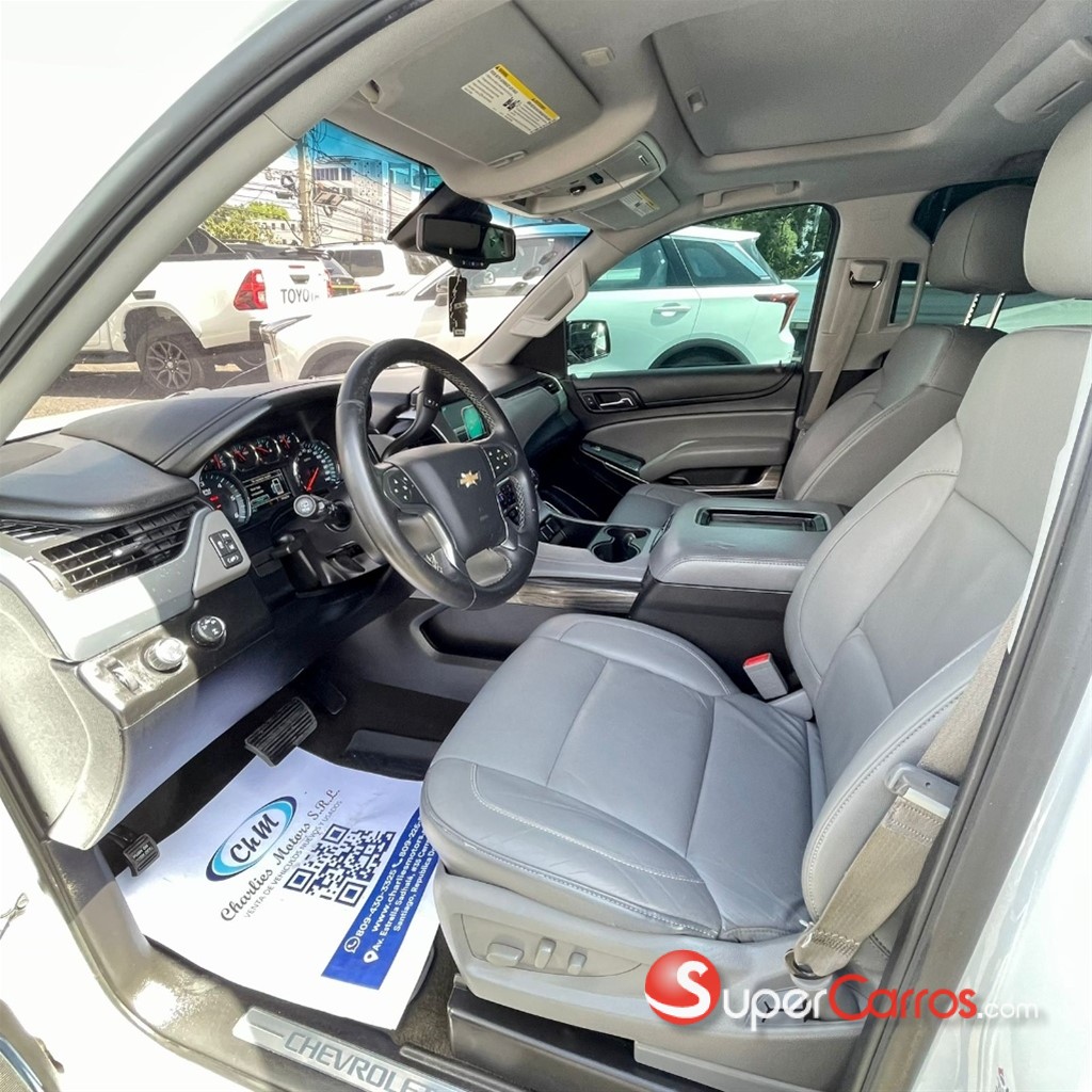 2015 Chevrolet Tahoe LT — foto 2 / 9