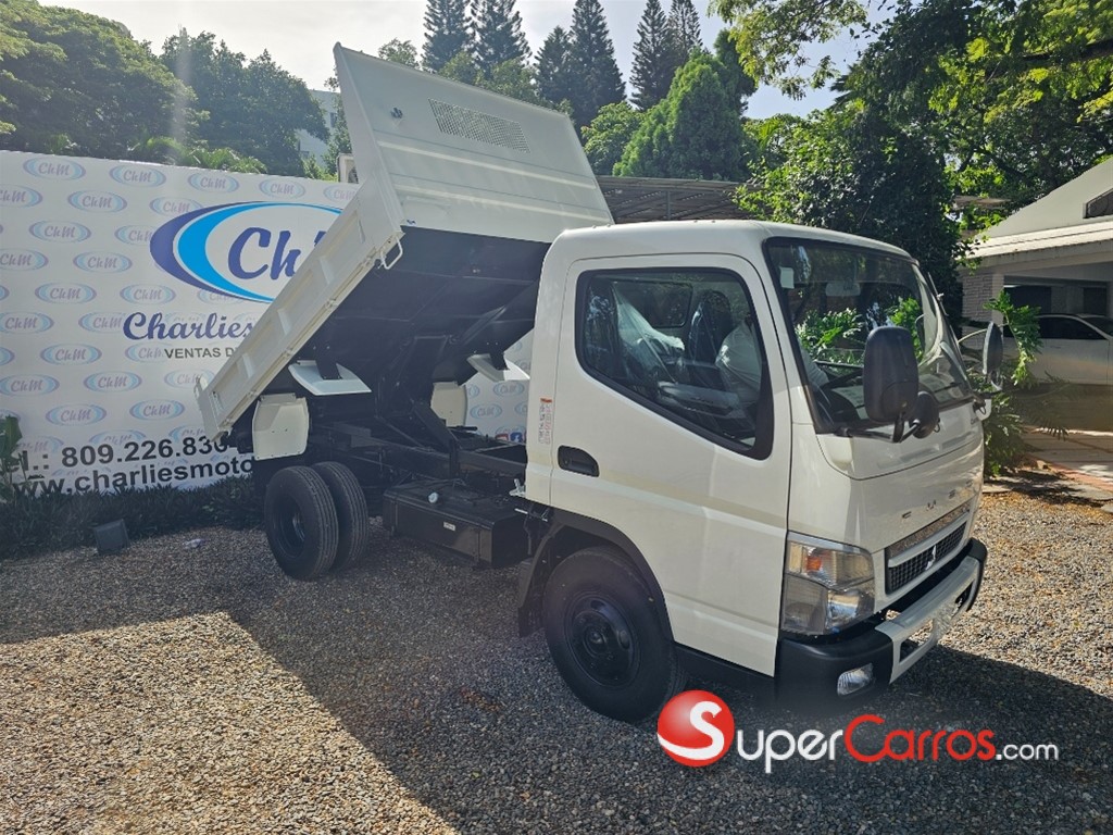 2026 Mitsubishi Motors Fuso Canter — foto 10 / 10