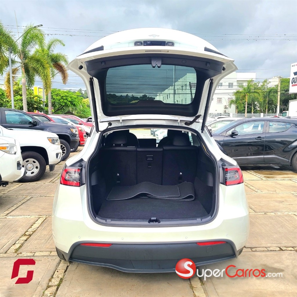 2021 Tesla Model Y Long Range — foto 6 / 12