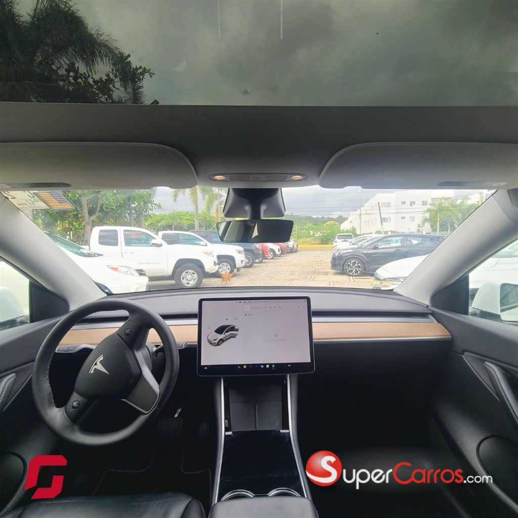 2021 Tesla Model Y Long Range — foto 9 / 12
