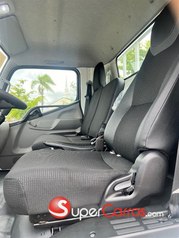 2026 Mitsubishi Motors Canter Cama 14 Pies — foto 9 / 11