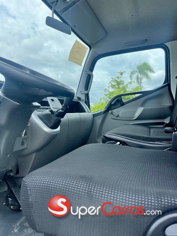 2026 Mitsubishi Motors Canter Cama 14 Pies — foto 10 / 11