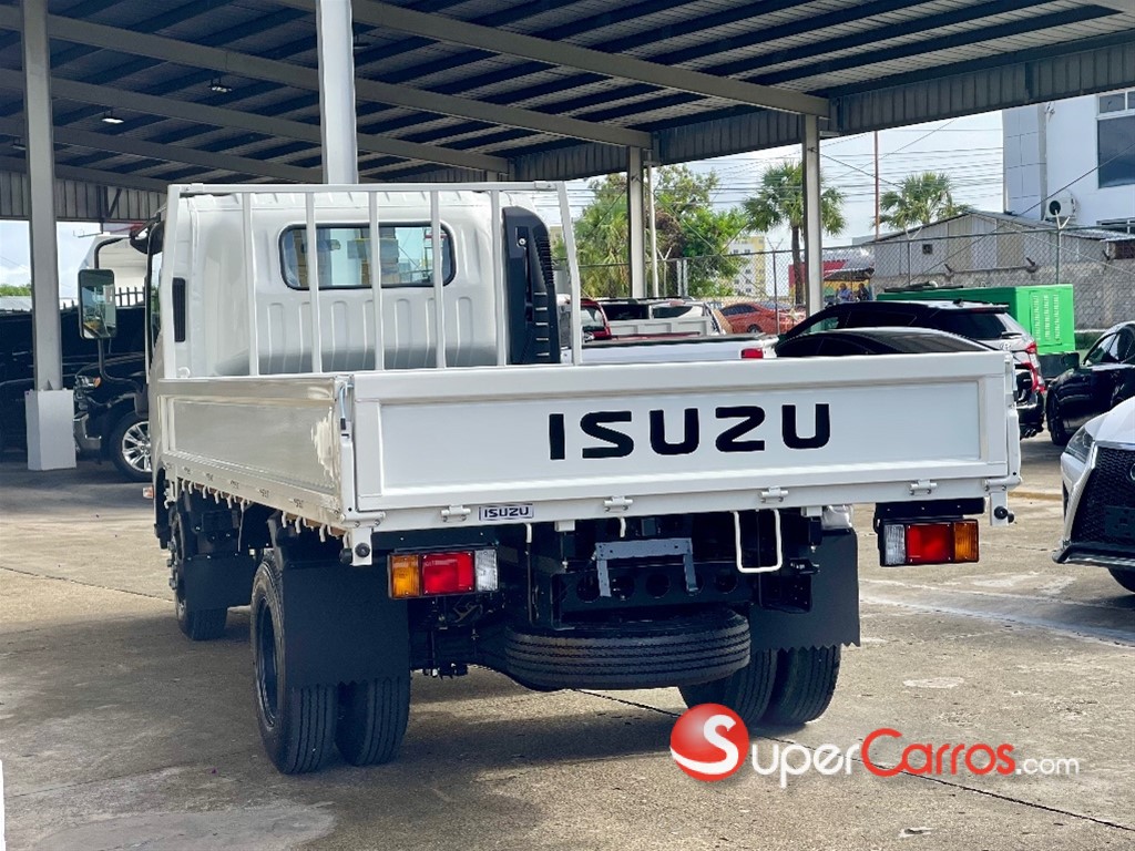 2027 Isuzu NPR 14 pies — foto 6 / 8