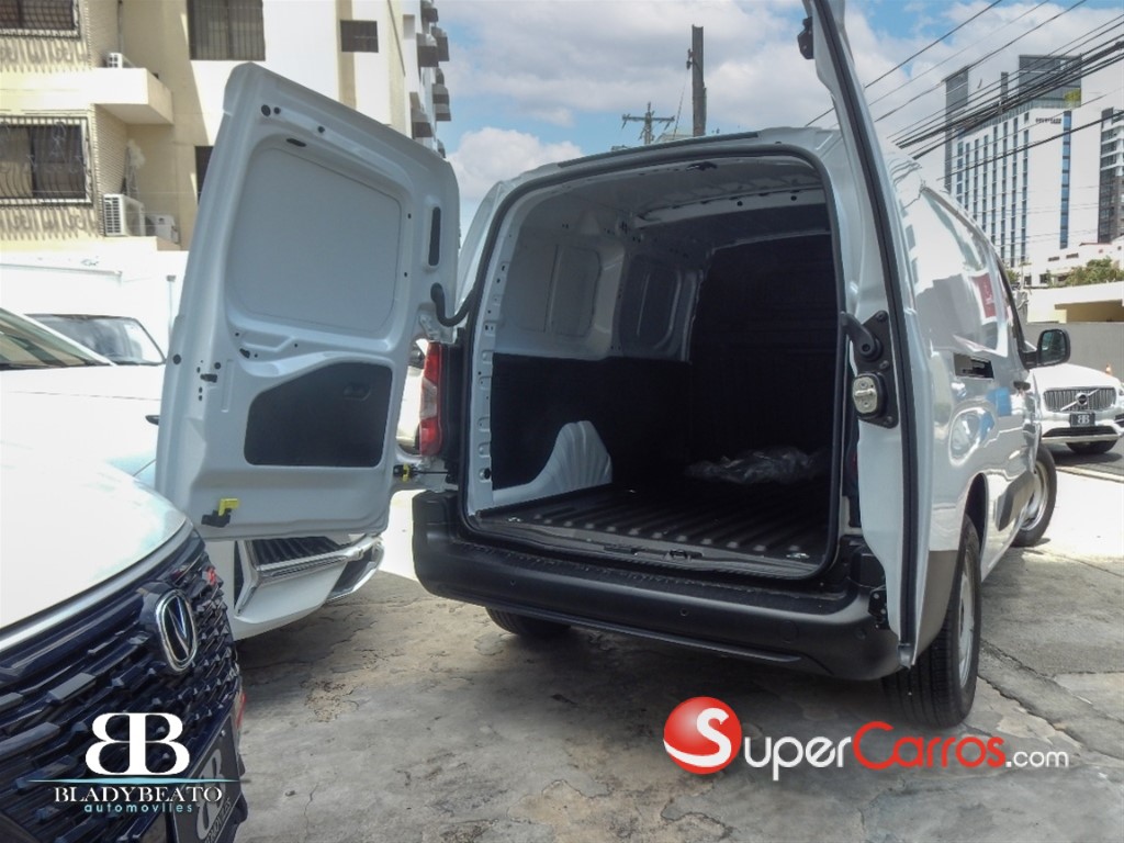 2024 Citroen Berlingo Carga — foto 4 / 6