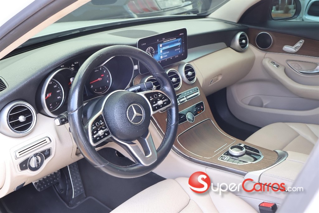 2019 Mercedes-Benz Clase C 300 4 Matic — foto 4 / 11