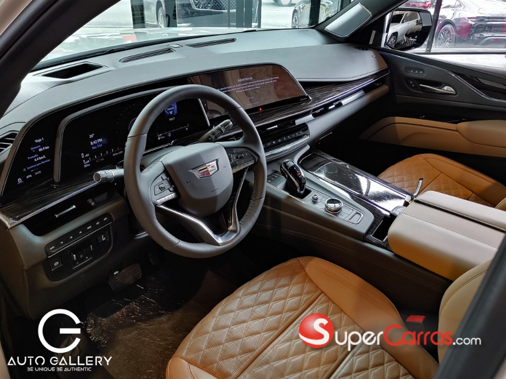 2024 Cadillac Escalade Premium Luxury — foto 7 / 12