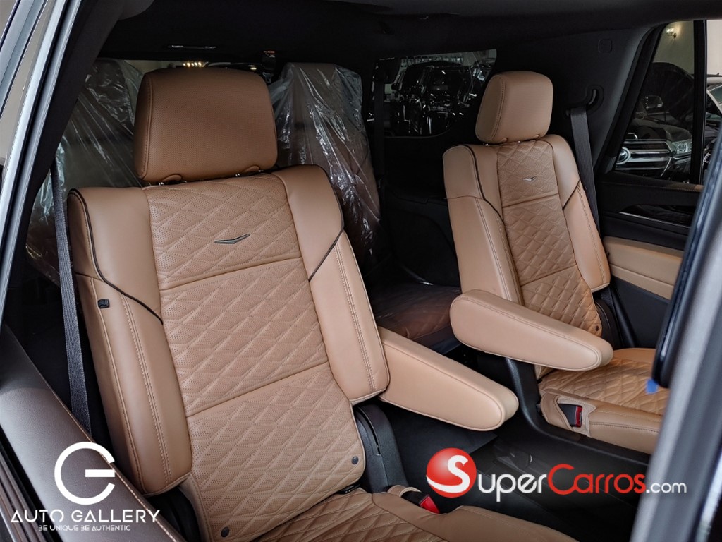 2024 Cadillac Escalade Premium Luxury — foto 9 / 12