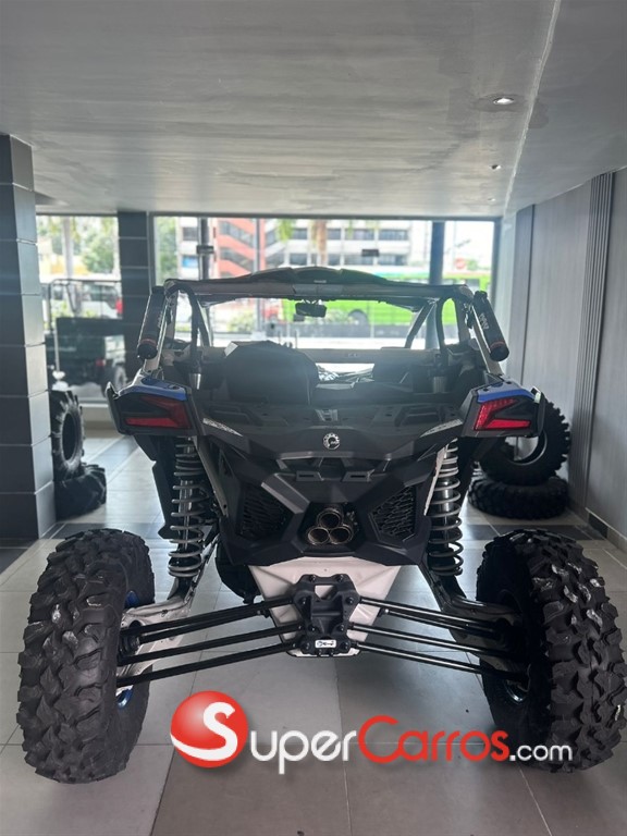 2024 Can Am Maverick X3 XRS Turbo — foto 7 / 8