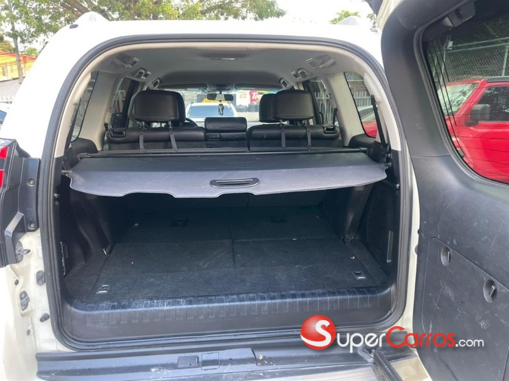 2020 Toyota Land Cruiser Prado TXL — foto 5 / 9