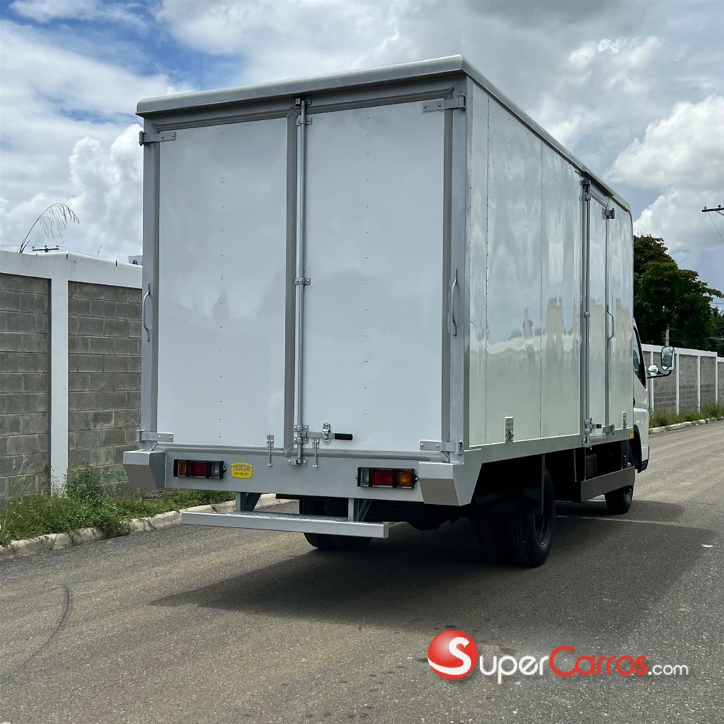 2026 Mitsubishi Motors Canter Fulgon — foto 9 / 12