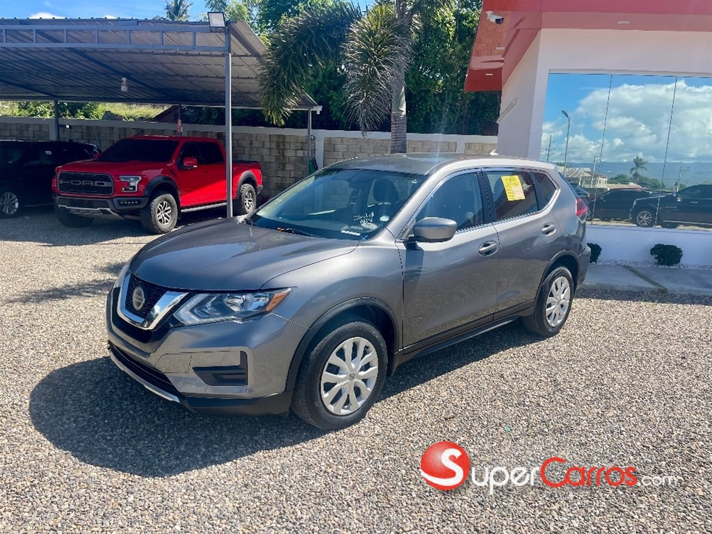 2018 Nissan Rogue SV