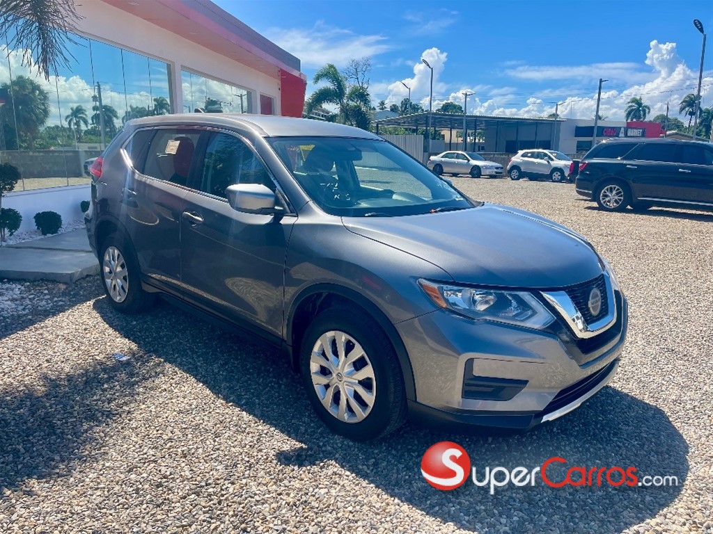 2018 Nissan Rogue SV — foto 3 / 9