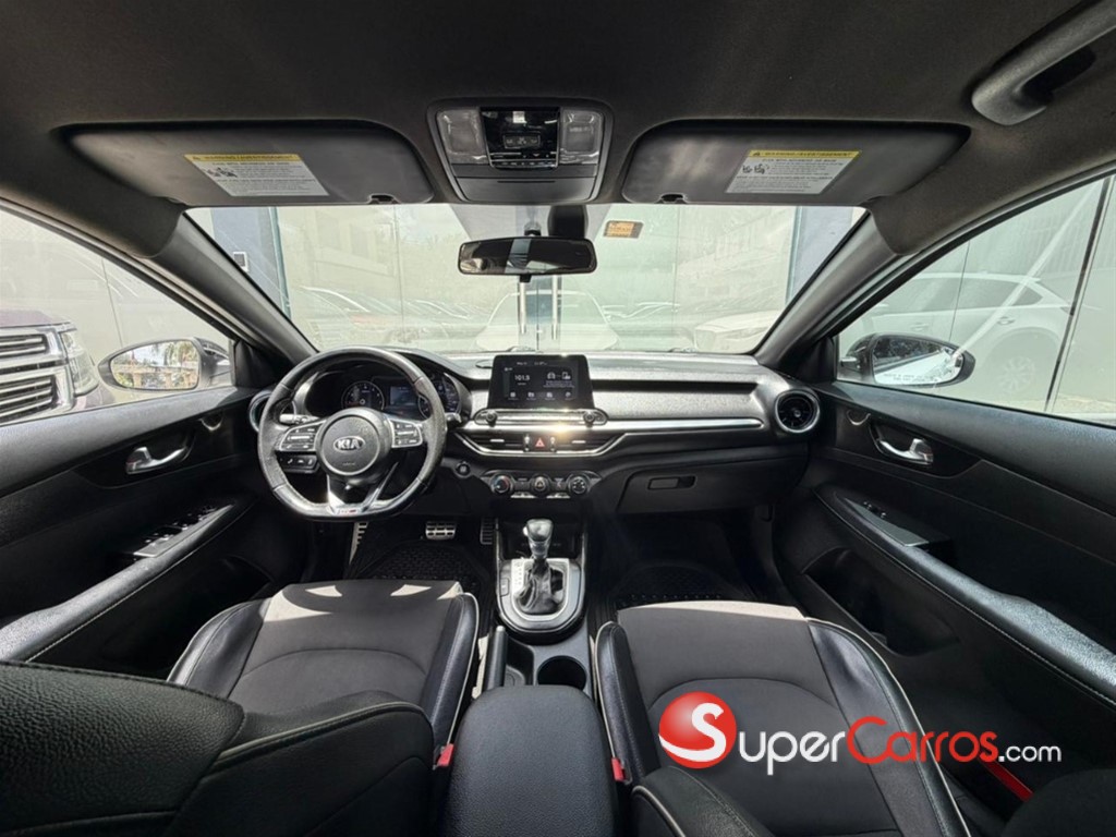 2020 Kia Forte GT Line — foto 3 / 10