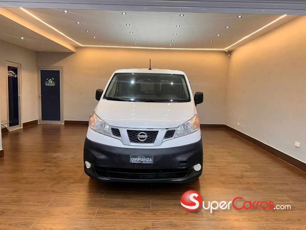 2020 Nissan NV 200 — foto 2 / 8