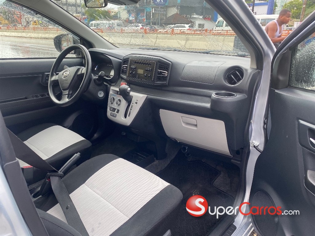 2019 Daihatsu Mira — foto 5 / 10