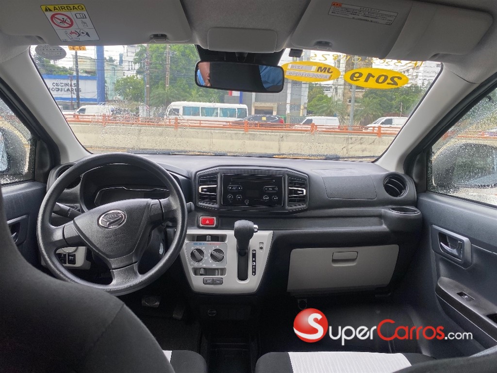 2019 Daihatsu Mira — foto 7 / 10