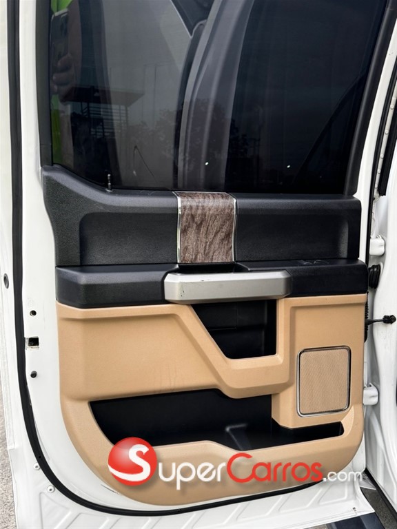 2017 Ford F 250 — foto 6 / 10