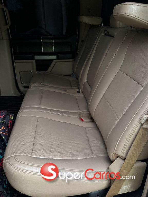 2017 Ford F 250 — foto 7 / 10