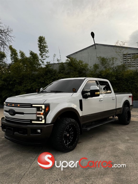 2017 Ford F 250 — foto 9 / 10