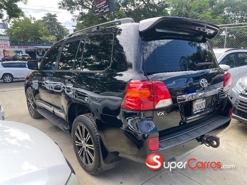 2013 Toyota Land Cruiser 300 GXR — foto 4 / 9