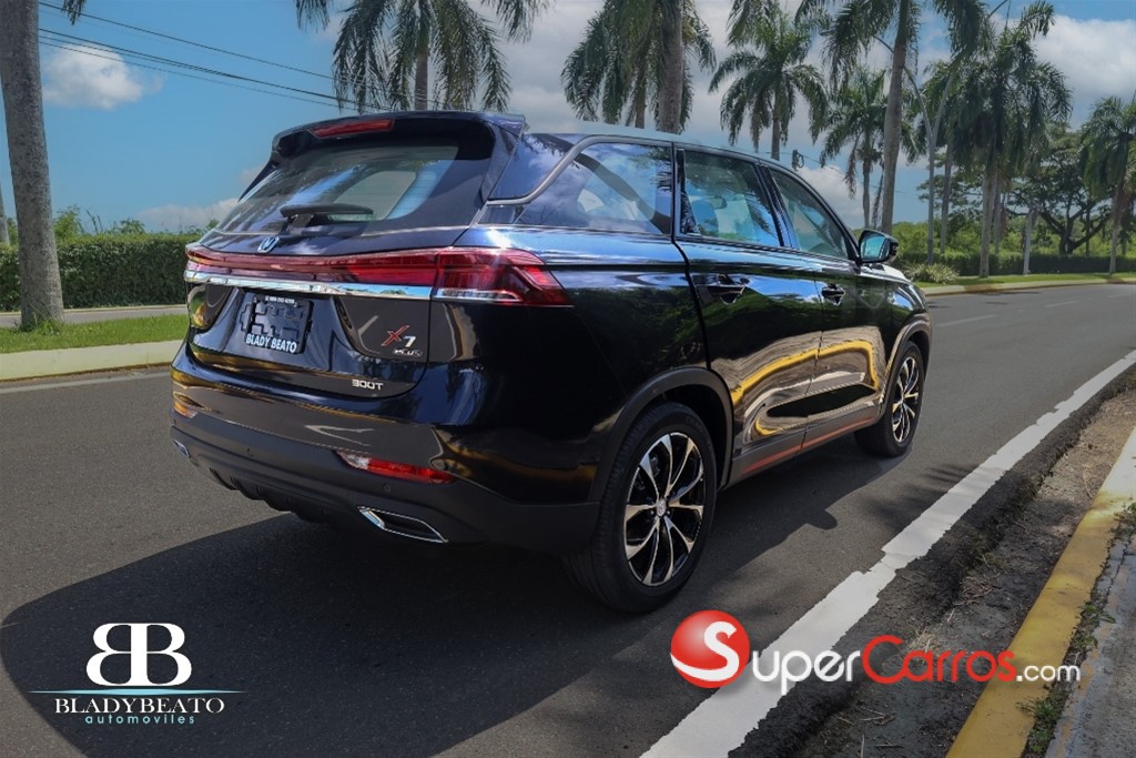 2027 Changan X 7 Plus — foto 10 / 12