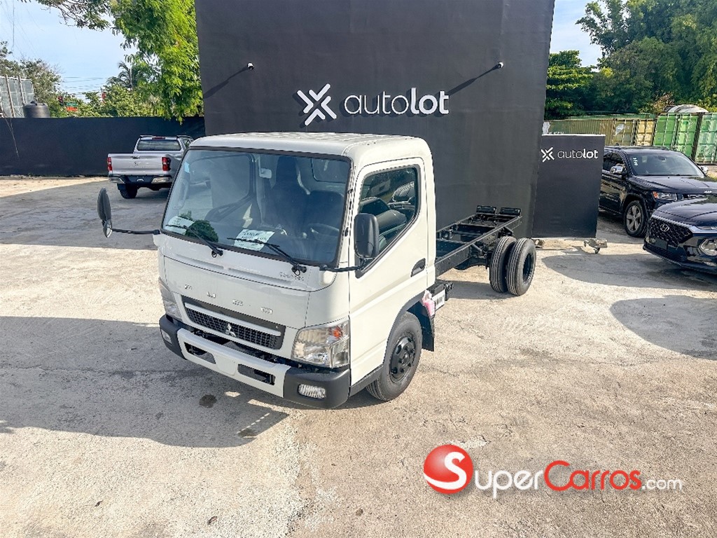 2027 Mitsubishi Motors Canter Chassis 14 pies