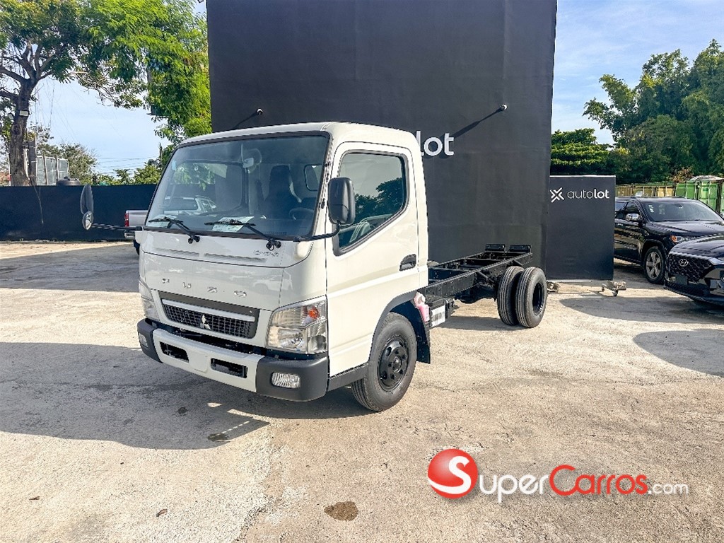 2027 Mitsubishi Motors Canter Chassis 14 pies — foto 2 / 8