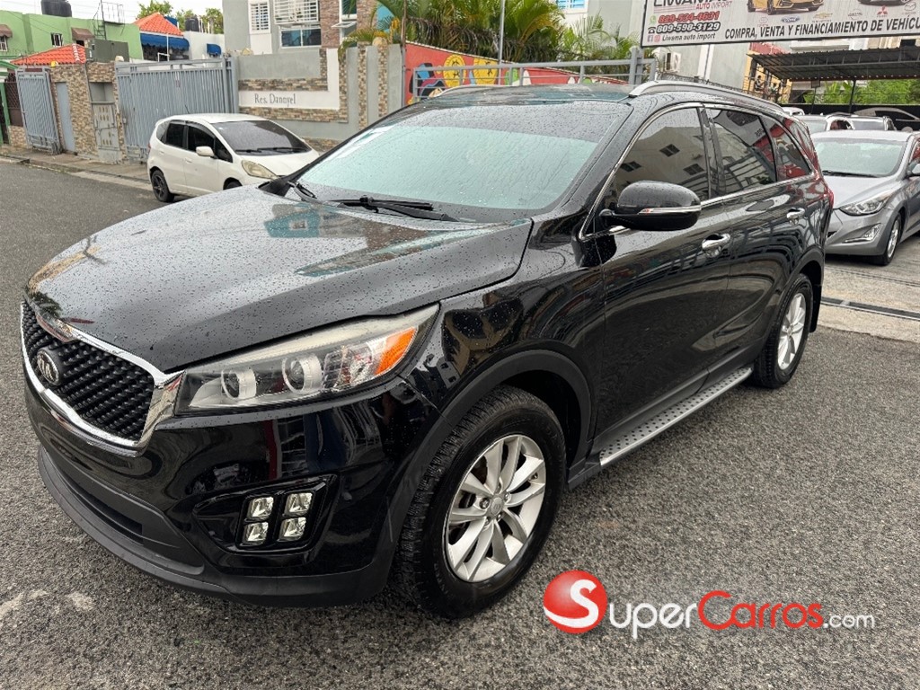 2017 Kia Sorento LX