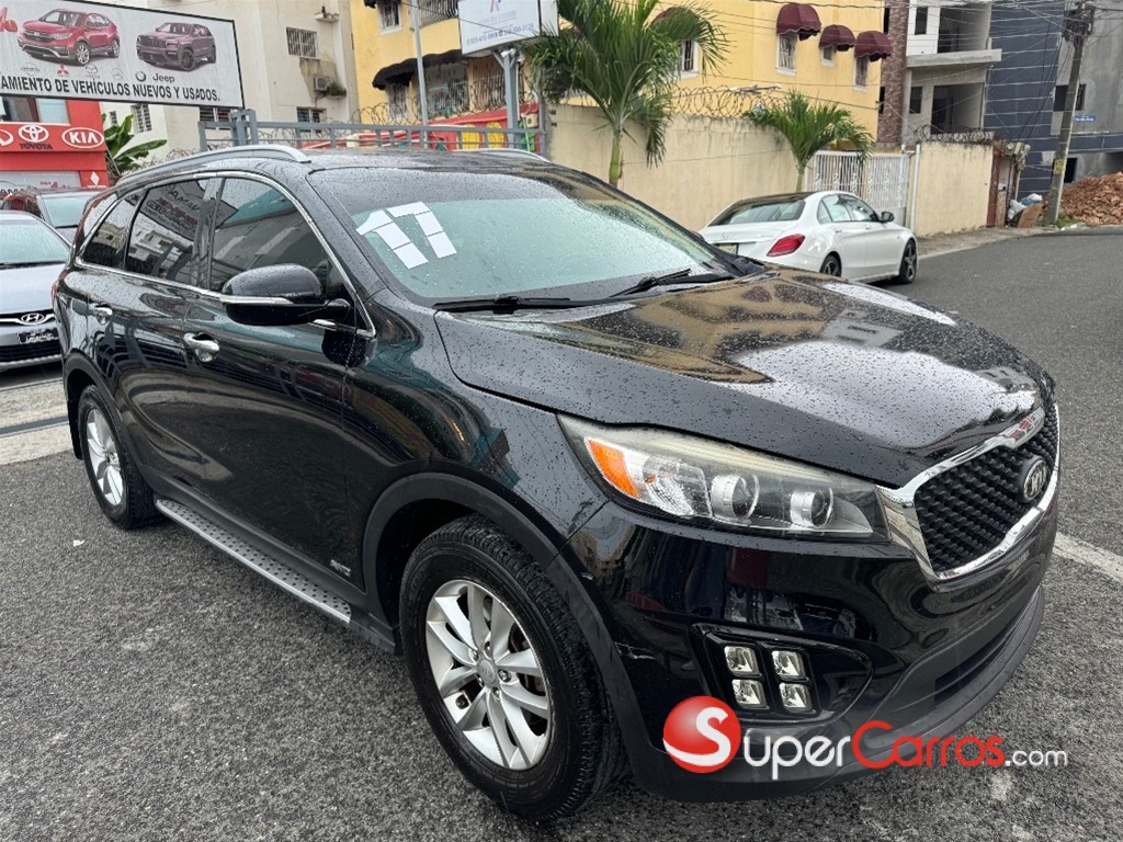 2017 Kia Sorento LX — foto 3 / 9