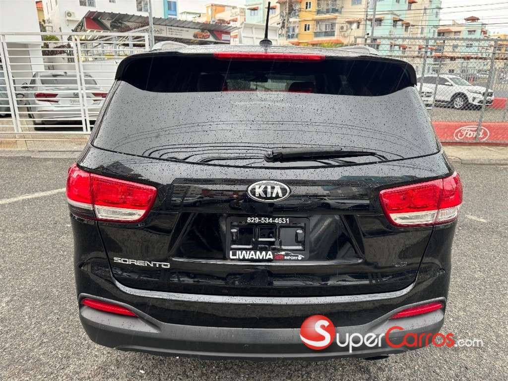 2017 Kia Sorento LX — foto 5 / 9