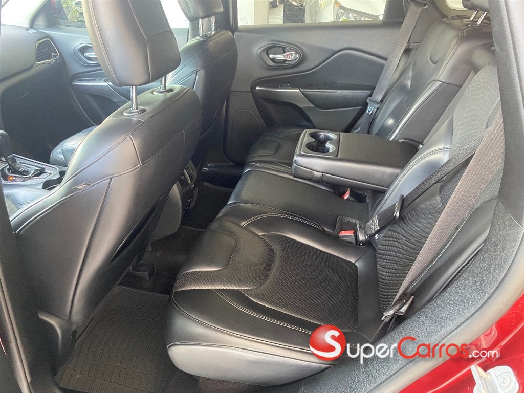 2019 Jeep Cherokee Limited — foto 7 / 11
