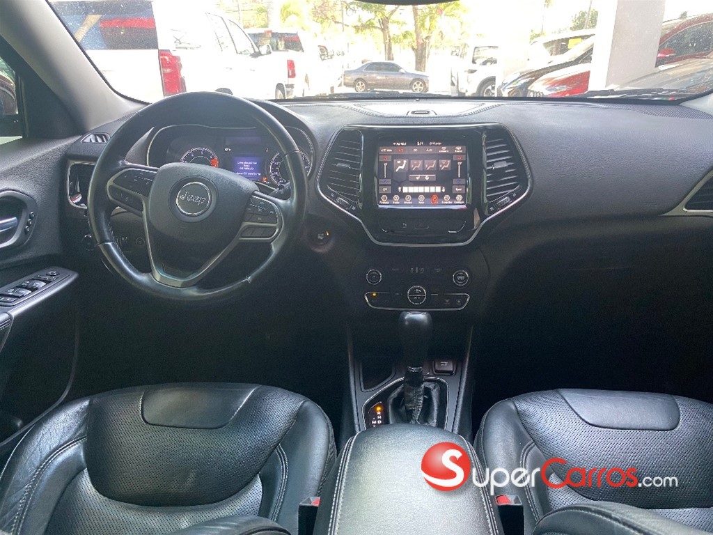 2019 Jeep Cherokee Limited — foto 8 / 11