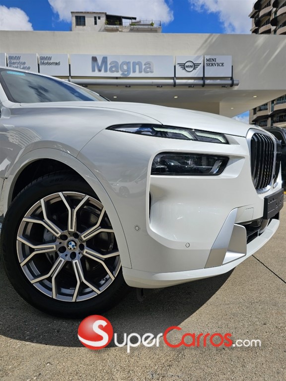 2025 BMW X 7 — foto 2 / 9