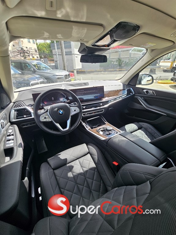 2025 BMW X 7 — foto 4 / 9