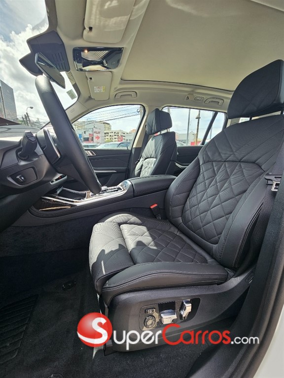 2025 BMW X 7 — foto 6 / 9