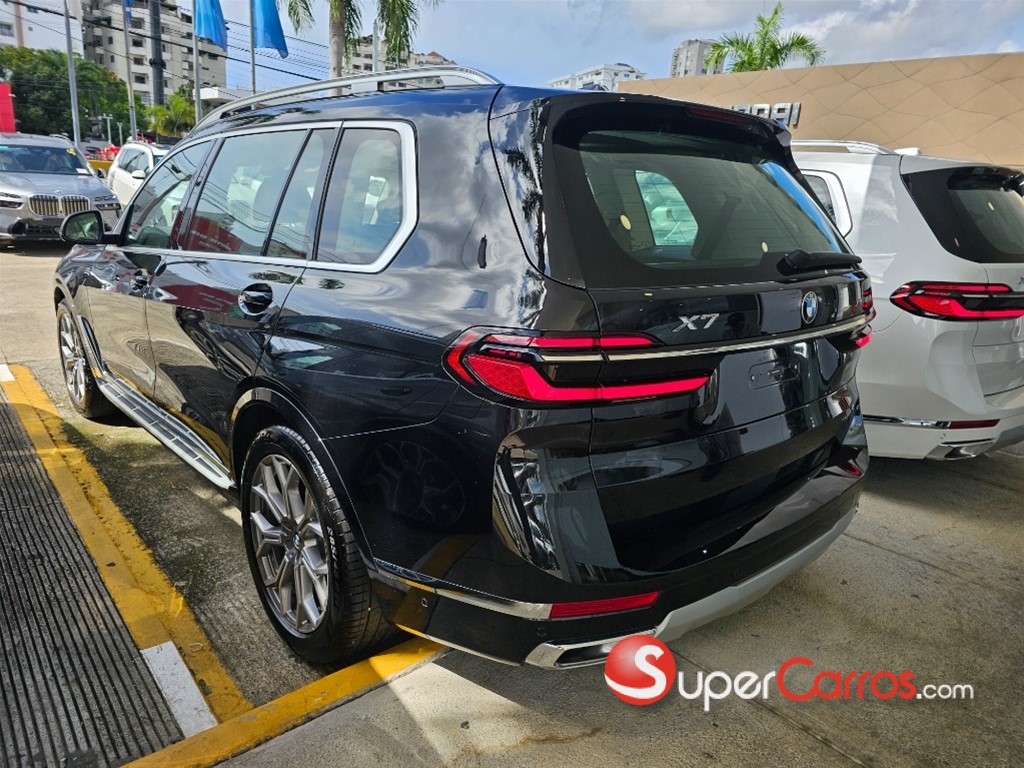 2026 BMW X 7 xDrive 40d Premium — foto 2 / 8