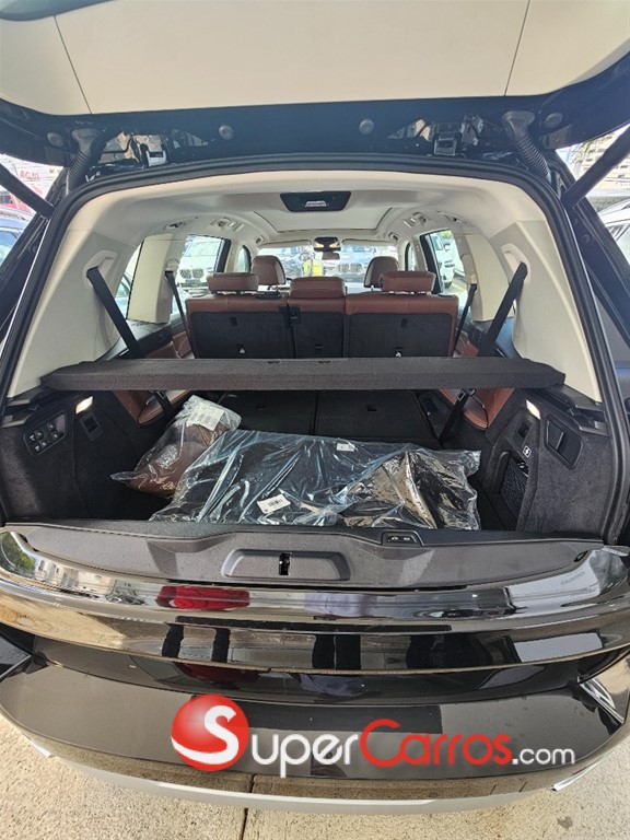 2026 BMW X 7 xDrive 40d Premium — foto 6 / 8