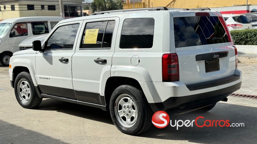 2016 Jeep Patriot Sport — foto 5 / 8