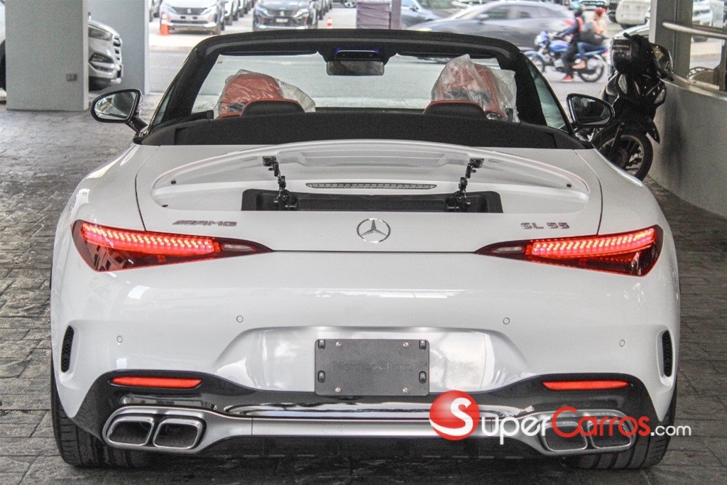 2026 Mercedes-Benz Clase SL 55-AMG — foto 5 / 12