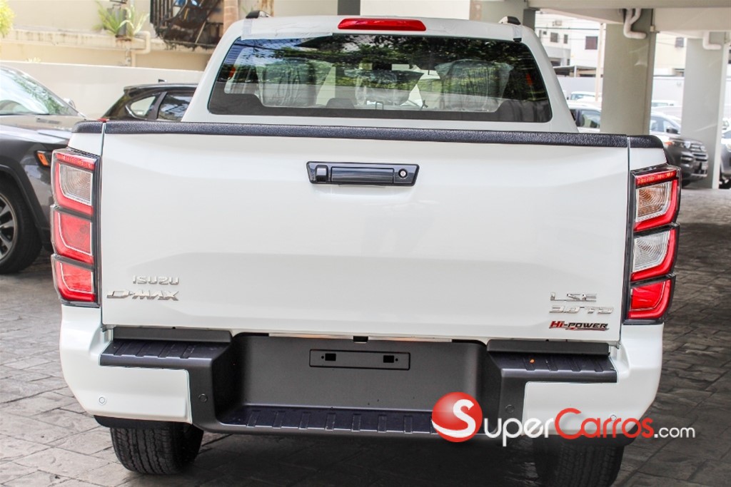 2027 Isuzu DMAX — foto 3 / 9